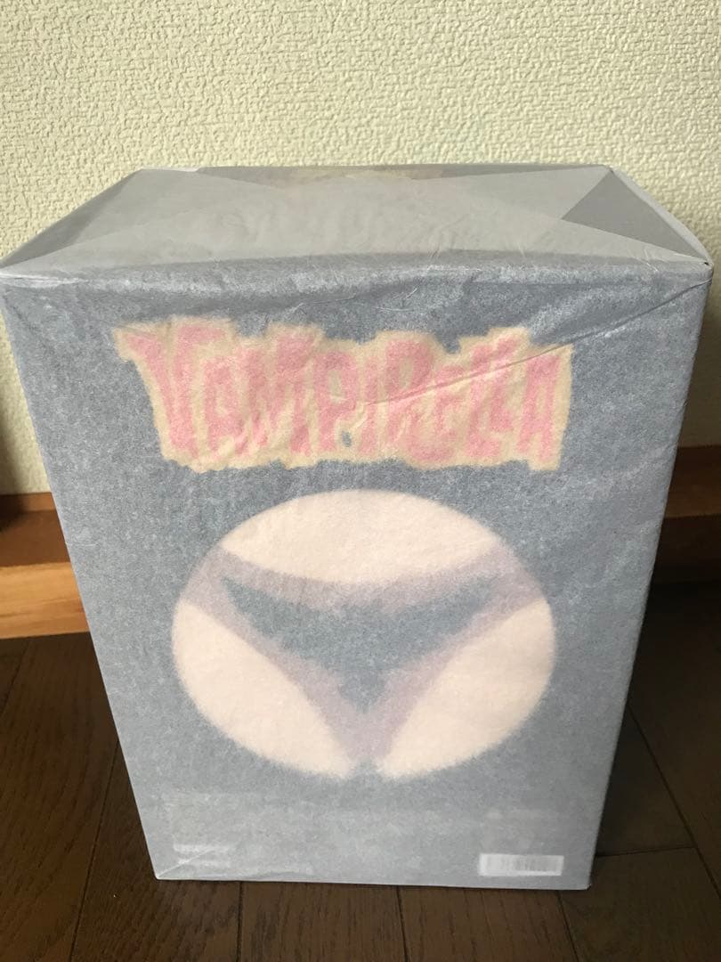 ロッキン・ジェリービーン　ヴァンピレラ VAMPIRELLA 豆魚雷