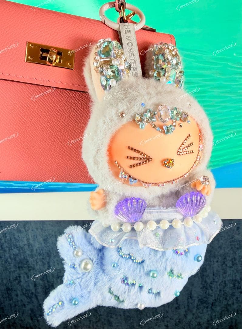 スワロフスキー　ラブブ　Seat へへ　HEHE HIDE AND SEEK