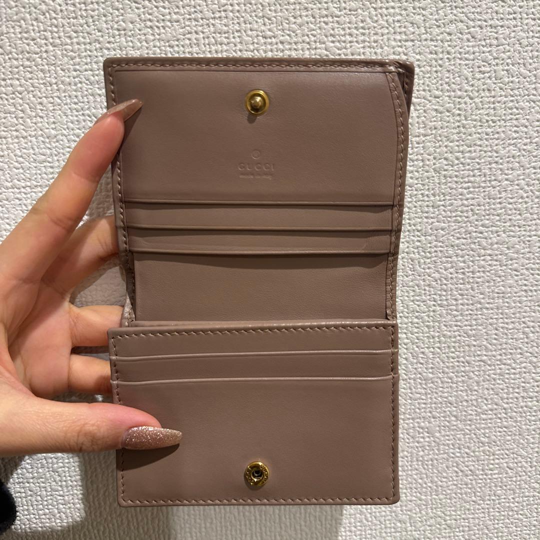 GUCCI グッチ 二つ折り財布