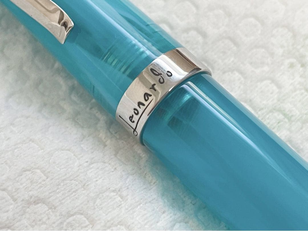 レオナルド メッセンジャーコレクション アクア