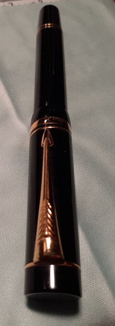 パーカー（Parker）デュオフォールド万年筆（F）