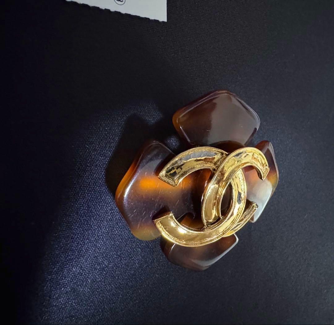 CHANEL シャネル　鼈甲柄　ココマーク　ブローチ