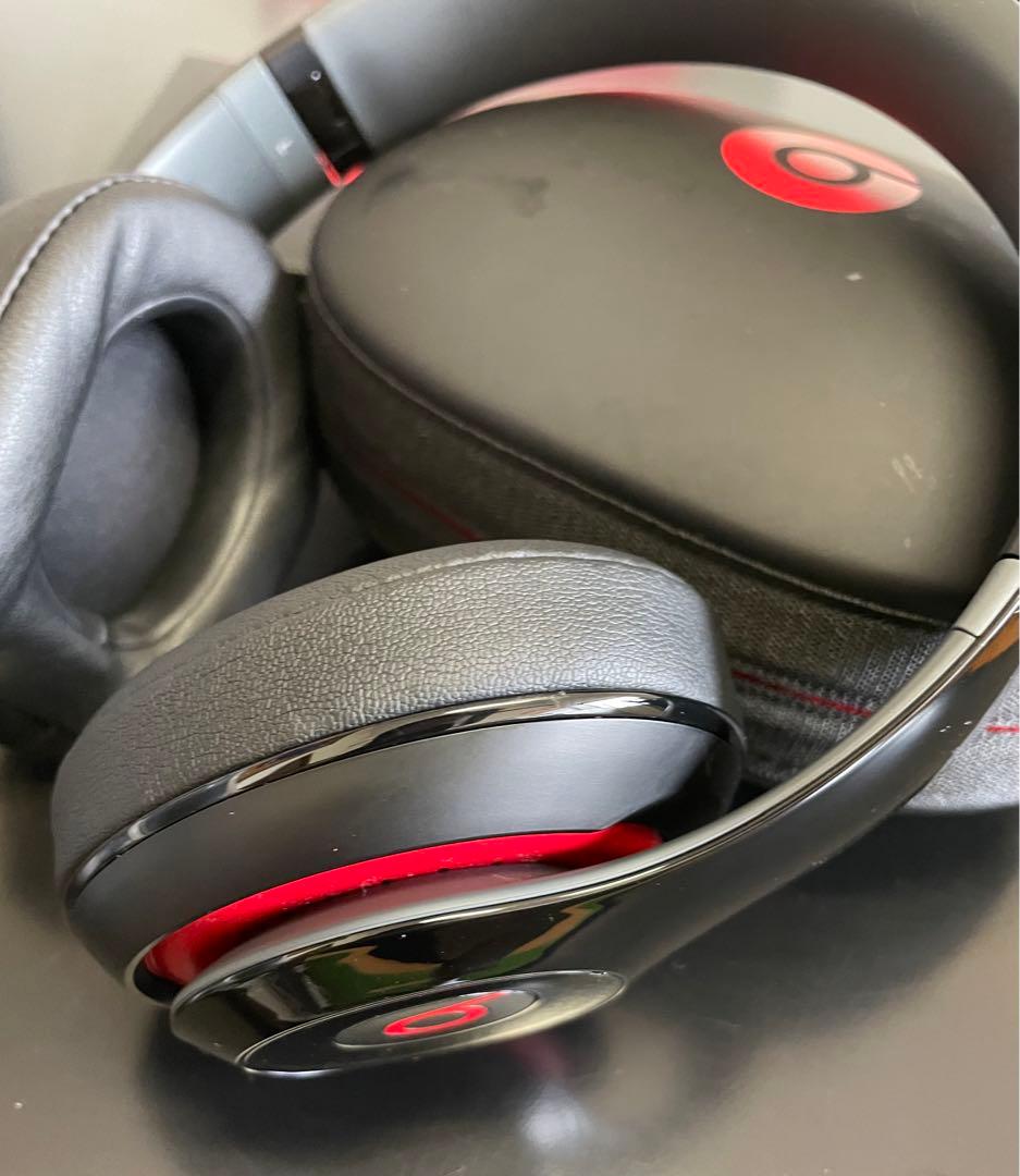 ヘッドホン Beats by Dr.Dre Studio V2