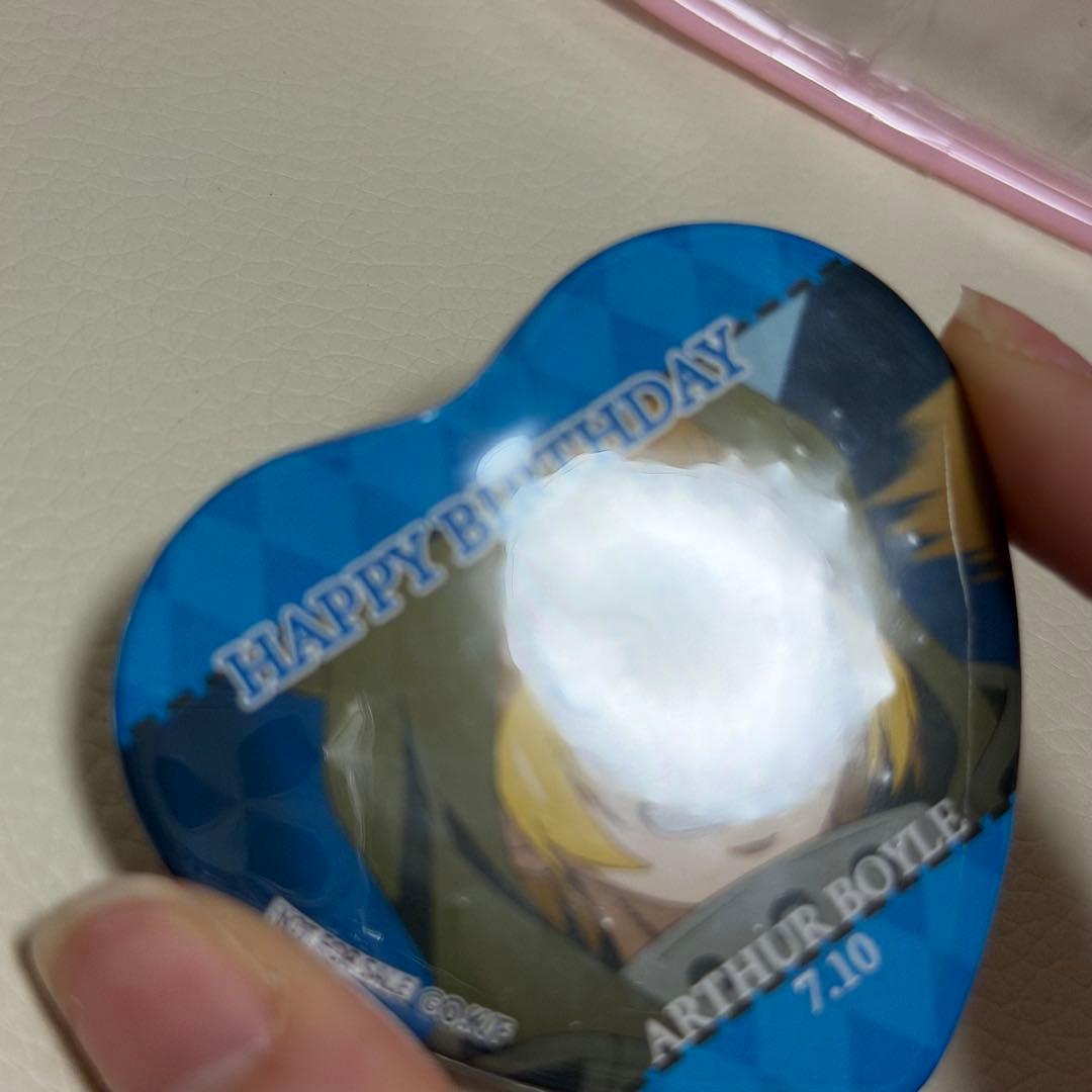 アーサー 炎炎ノ消防隊 プリロール ハート缶バッジ 缶バッジ アーサーボイル