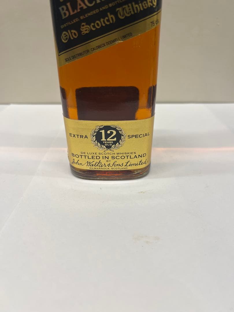 ジョニーウォーカー 赤ブラックラベル12年 750ml 43% 二本古酒 未開栓