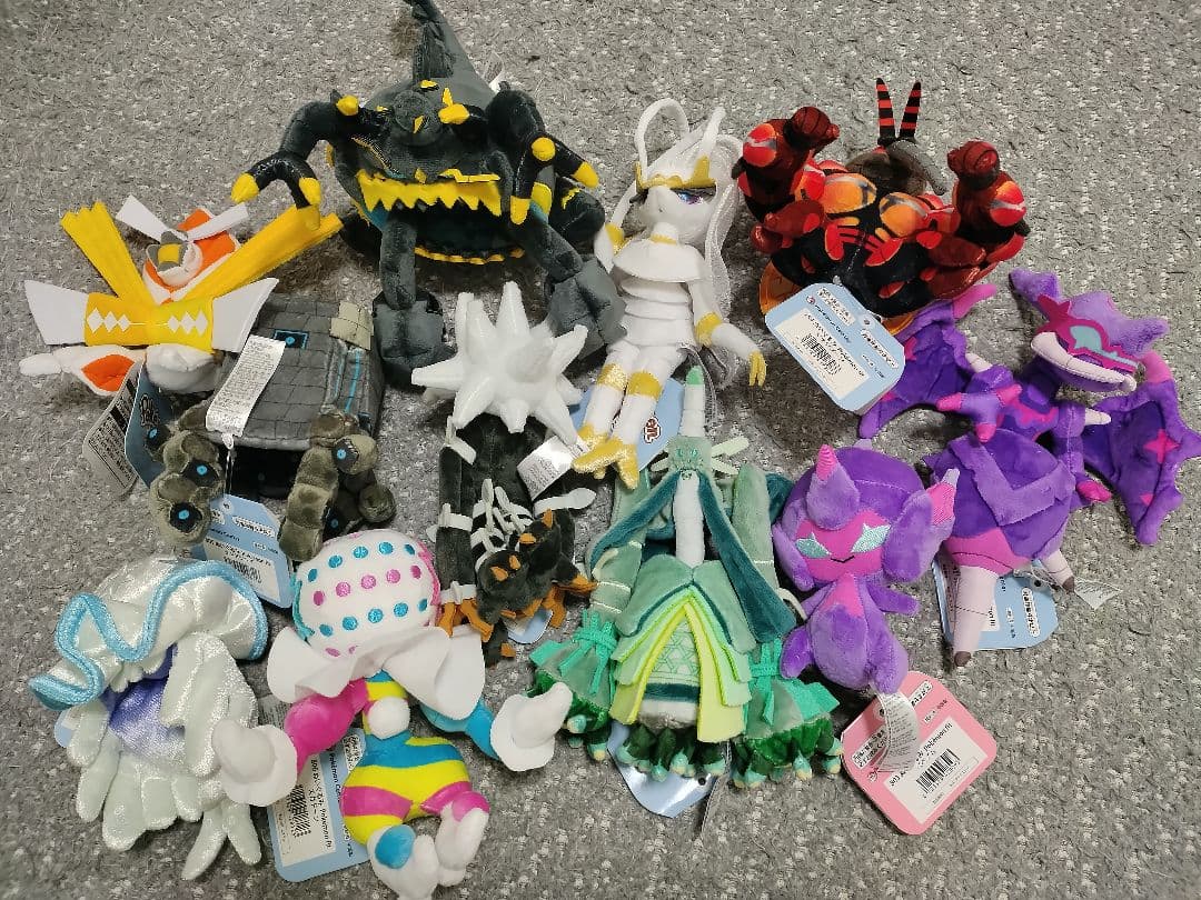 ポケモンfit ぬいぐるみ　ウルトラビースト　カプ