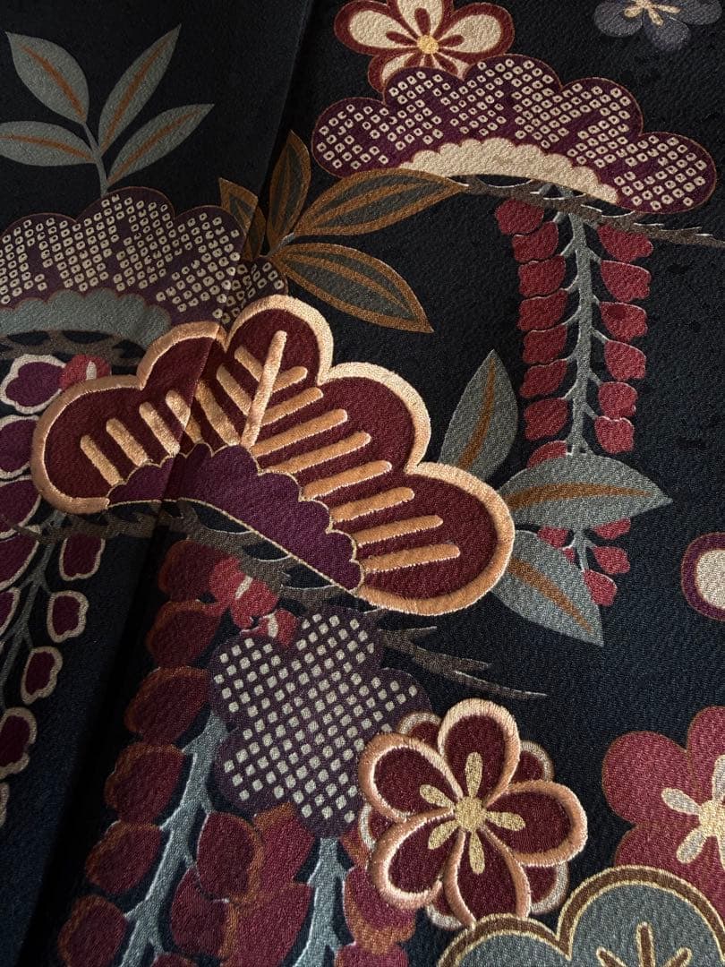 二尺袖　振袖　訪問着　黒地　松 梅 藤