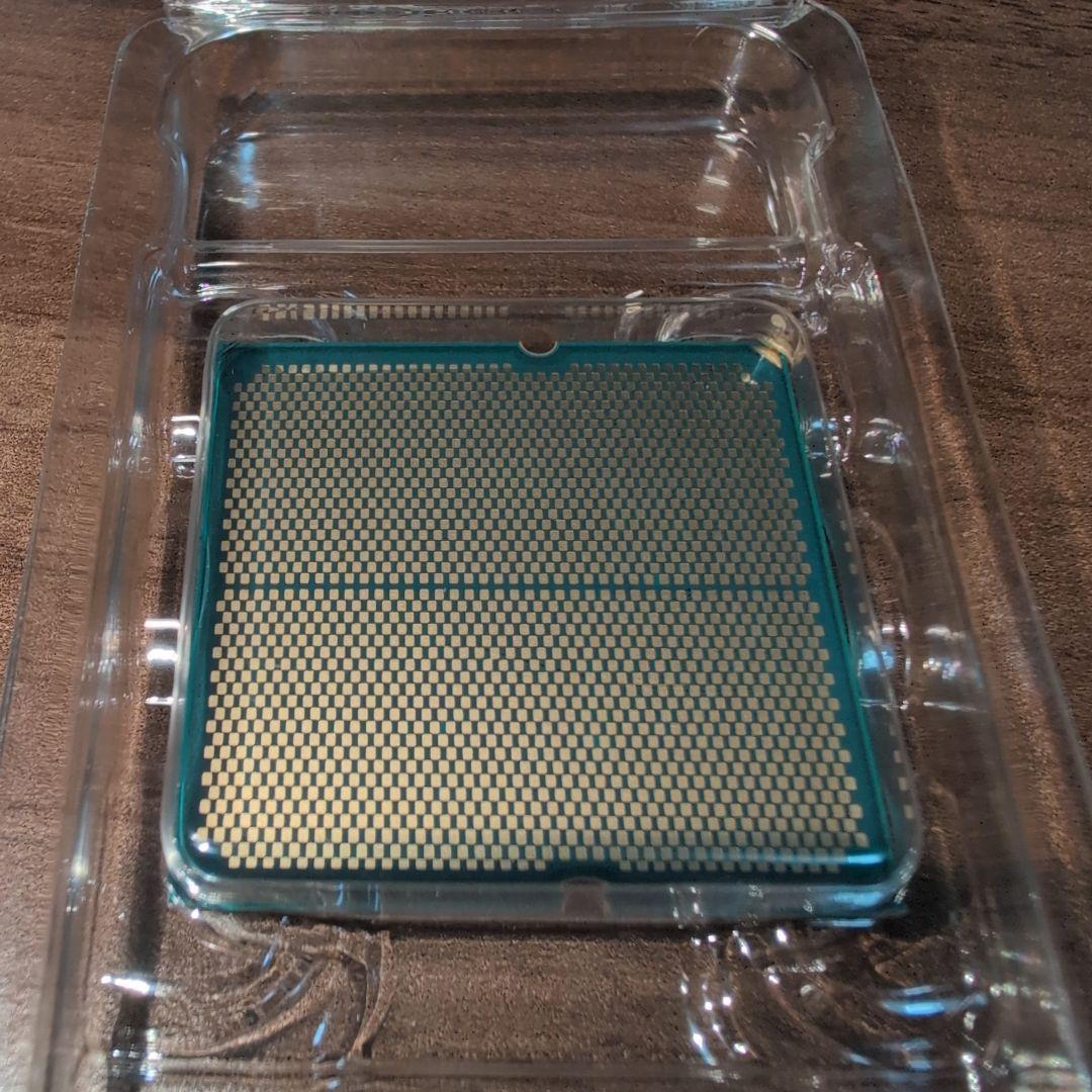 AMD Ryzen 7 7800X3D CPU トレー品[バルク品] 新品未開封