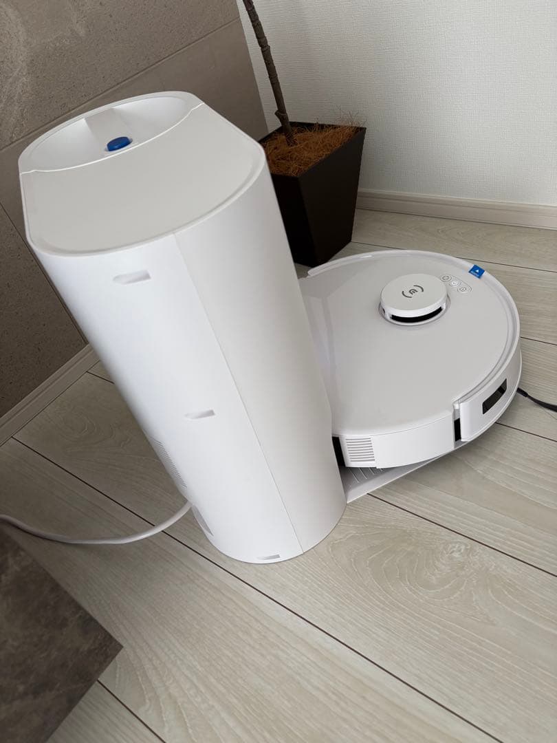 ロボット掃除機 水拭き機能付き 最新型‼️4回程使用‼️1万値下げしました。