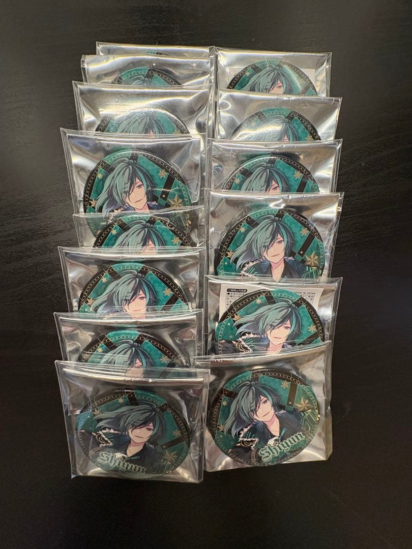 しゆんくん缶バッチ　アクリルキーホルダー　アクリルスタンド　ポーチ