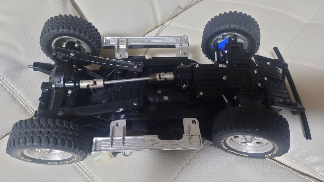 三菱パジェロ ラジコンカー 10/1中古