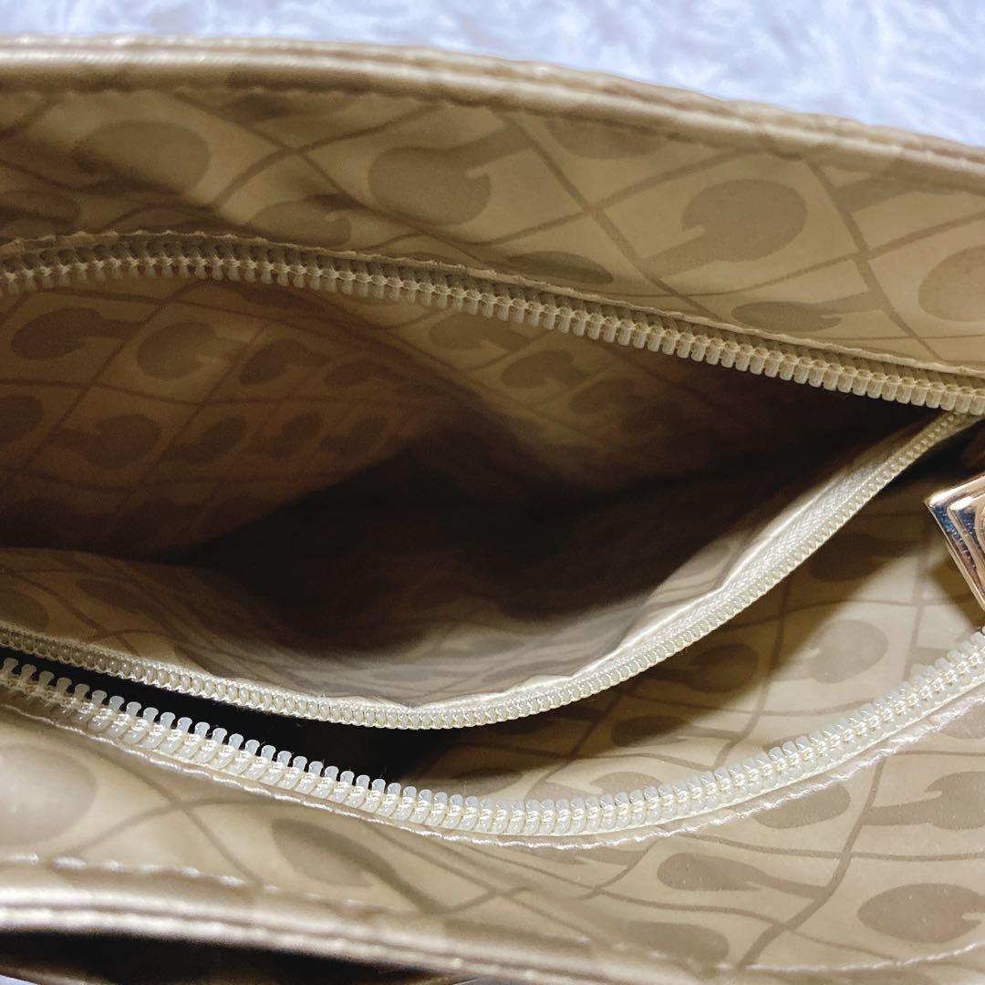 パック寿司 ⭐️ゲラルディーニ　ショルダーバッグ　ソフティ　肩掛け