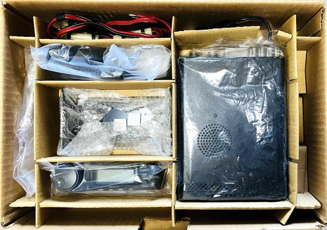 トランシーバー TOMO YAESU FT-857D 100W