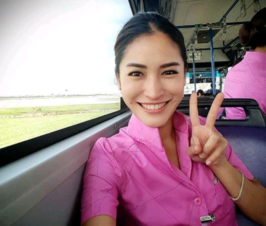 【超激レア】　タイ航空　TG Thai Airways　4点セット　本物制服