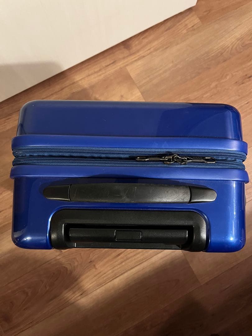 ゼロハリバートン　キャリーバッグ　二輪 旅行　スーツケース　ポリカーボネート