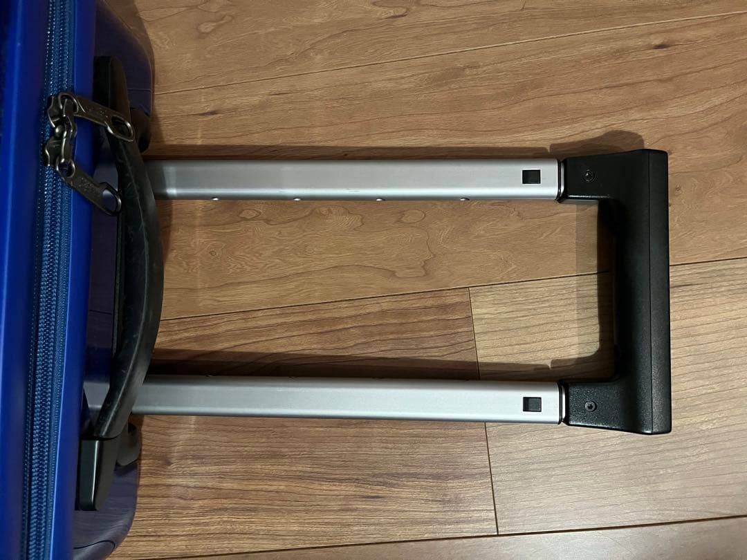 ゼロハリバートン　キャリーバッグ　二輪 旅行　スーツケース　ポリカーボネート