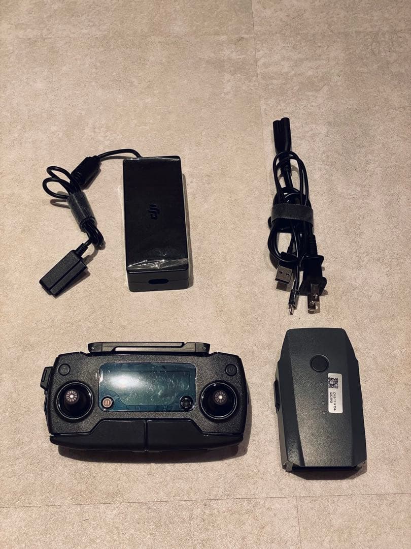 ドローン DJI Mavic Pro フルセット＋付属品有り