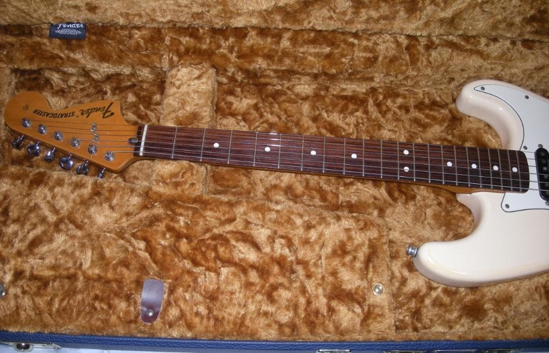 ギター Fender Mexico Stratocaster 70's Classic