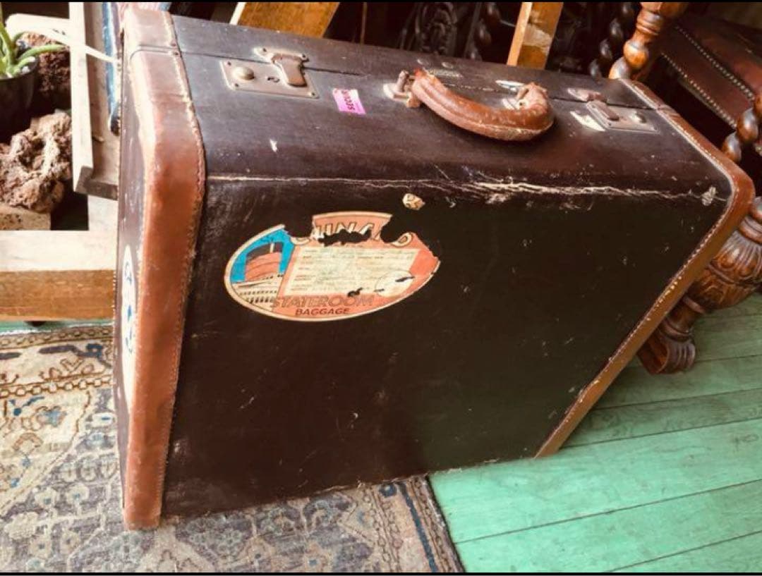 湯布院アンティーク英国ヴィンテージ トラベルバッグ 革製ブリティッシュカントリー