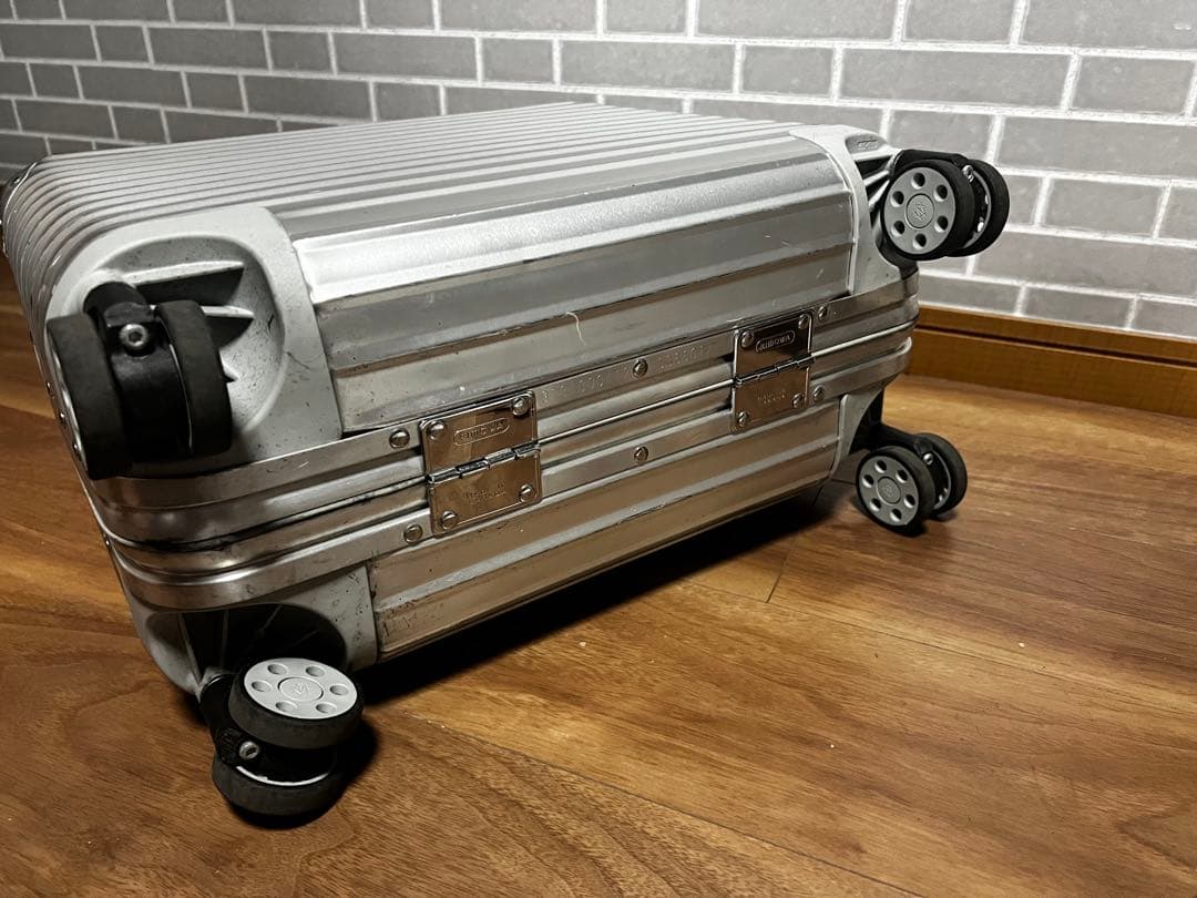 ホイール交換済み！　リモワ　ビジネストロリー　トパーズ