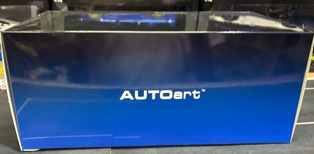 オートアート 1/18 日産GT-R R34 Z tune