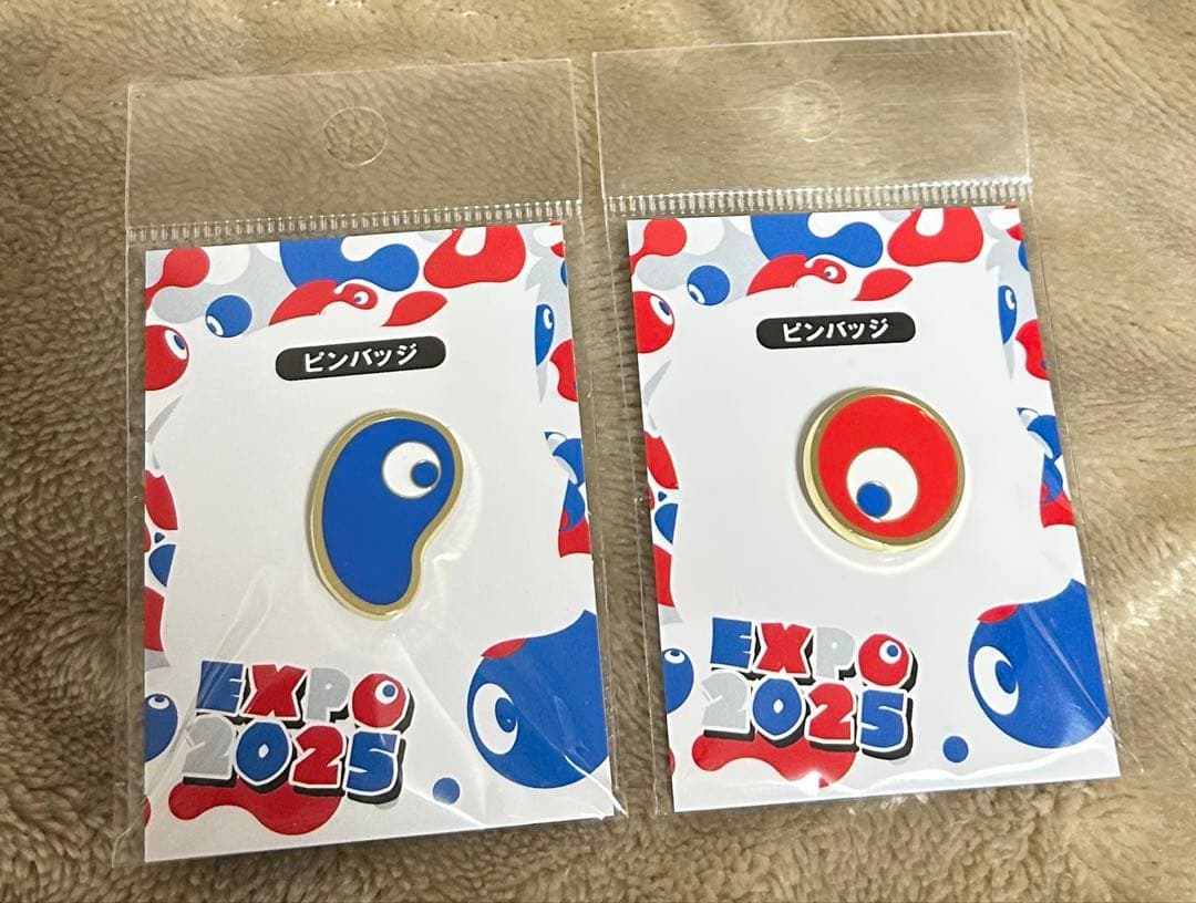 【最終値下げ】万博　EXPO2025 ミャクミャク　コミャク　ピンバッジ