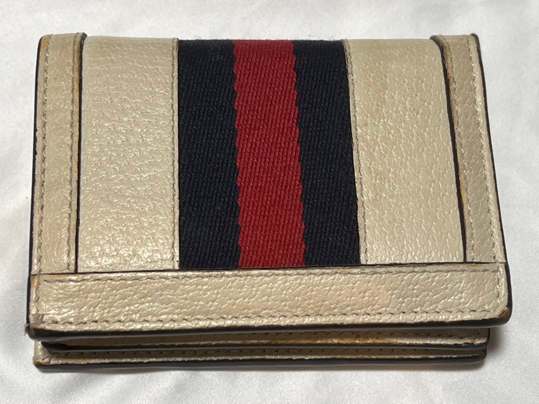 《値下げしました》GUCCI オフィディア マーモント シェリーライン 折り財布