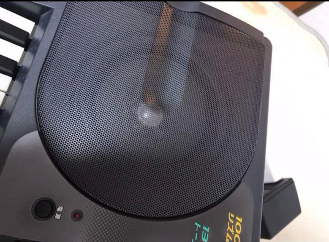 カシオ　CASIO LK-60 電子ピアノ