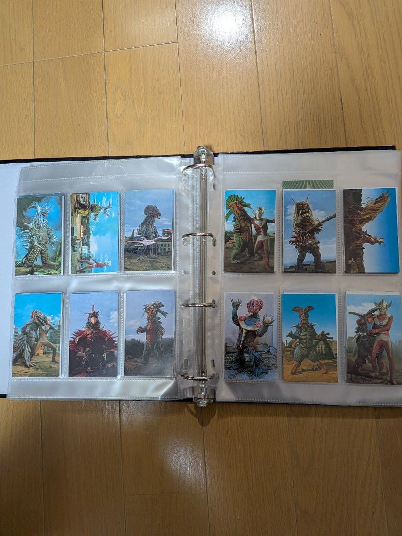 ウルトラマンA〜グレート　カード全361枚　バインダー＆ファイル付