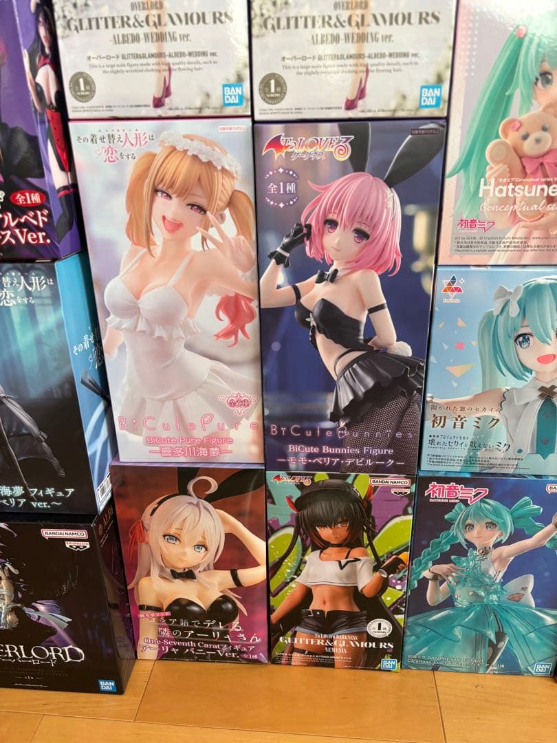 【新品　未開封】　美少女フィギュア　まとめ売り