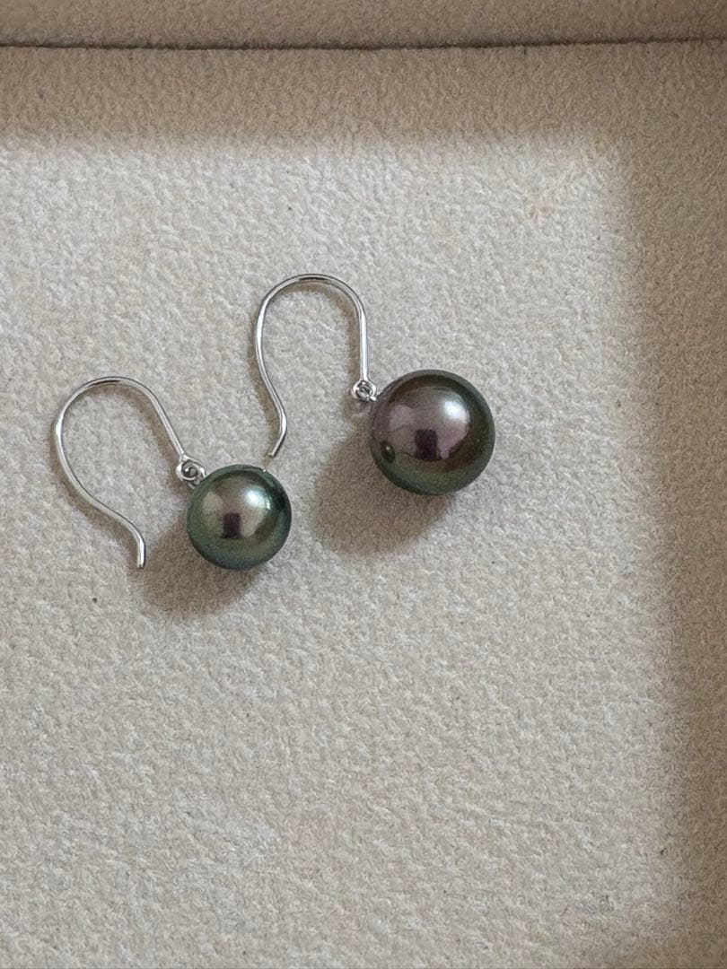 黒蝶真珠 孔雀色ドロップパール K14WG フックピアス