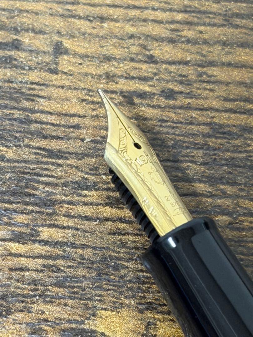 筆記確認&洗浄済　旧ニブ　21金　ゴールド　セーラー　万年筆　中細字