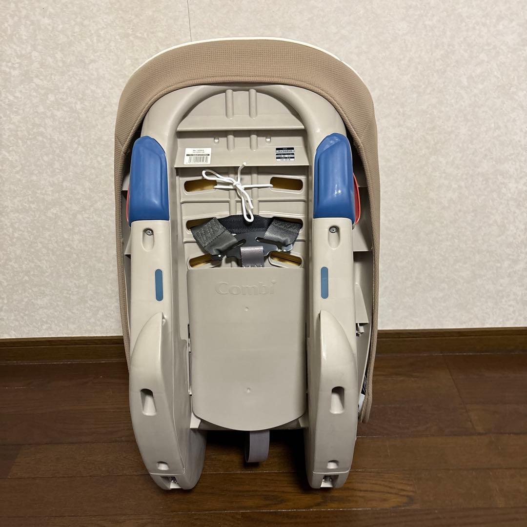 【美品】Combi コッコロ ヘーゼルナッツ 新生児OK