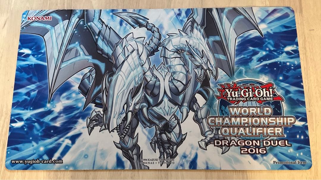 遊戯王トリシューラ プレイマットwcq2016