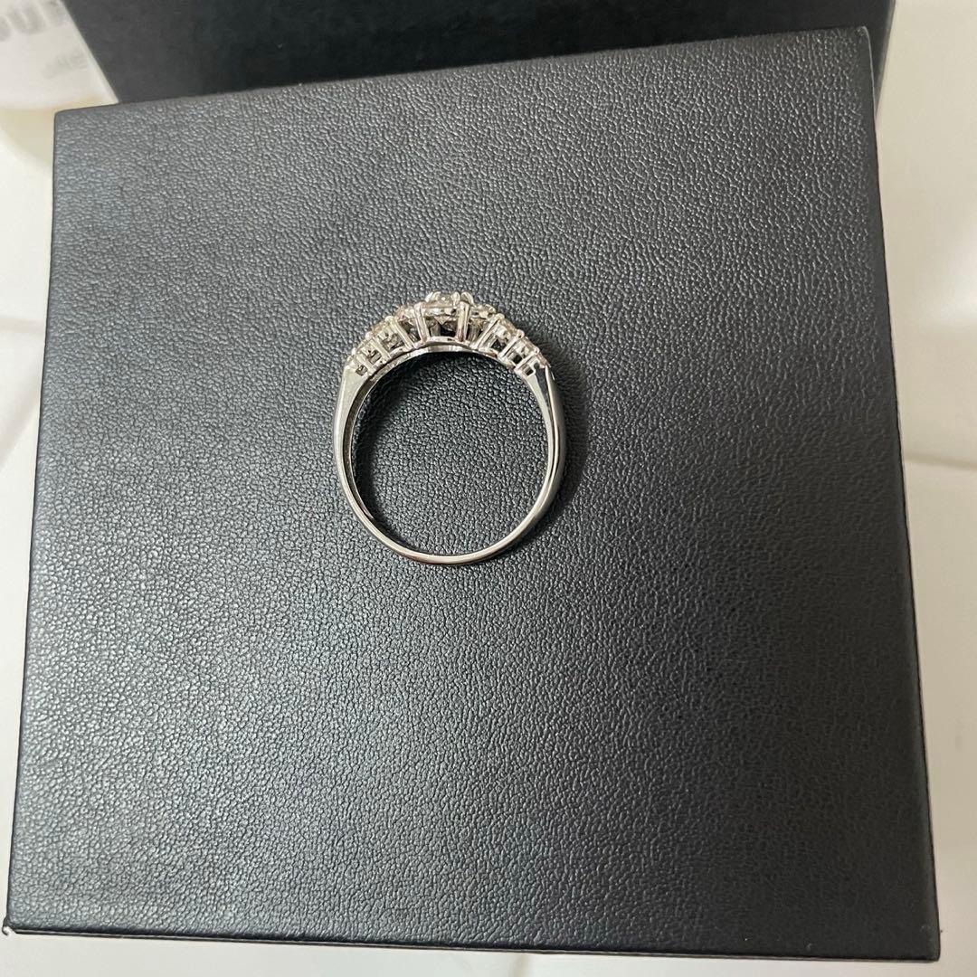 フラワー　プラチナ950 ダイヤモンド リング　指輪 13号