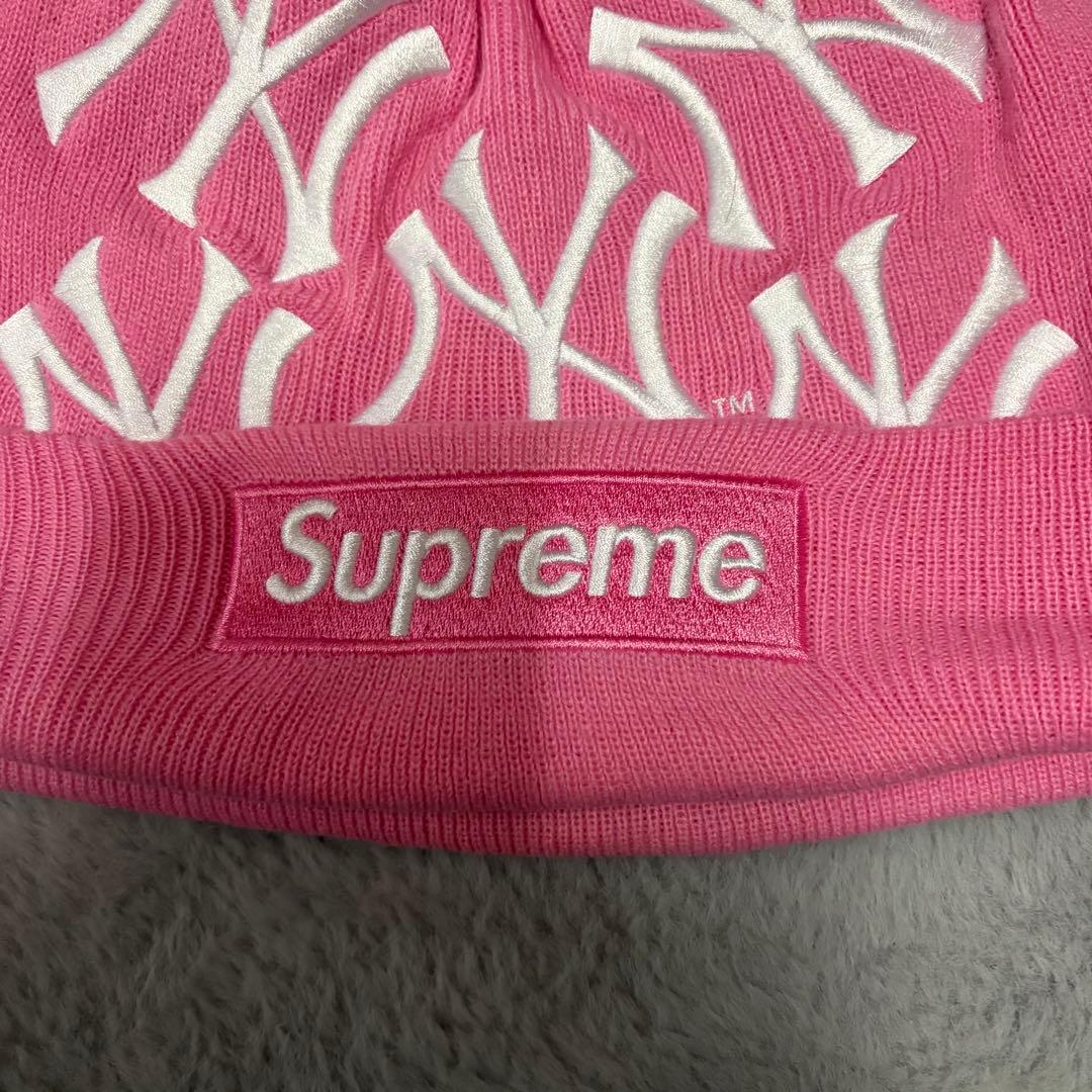 ニューエラ×supreme ピンク　ビーニー