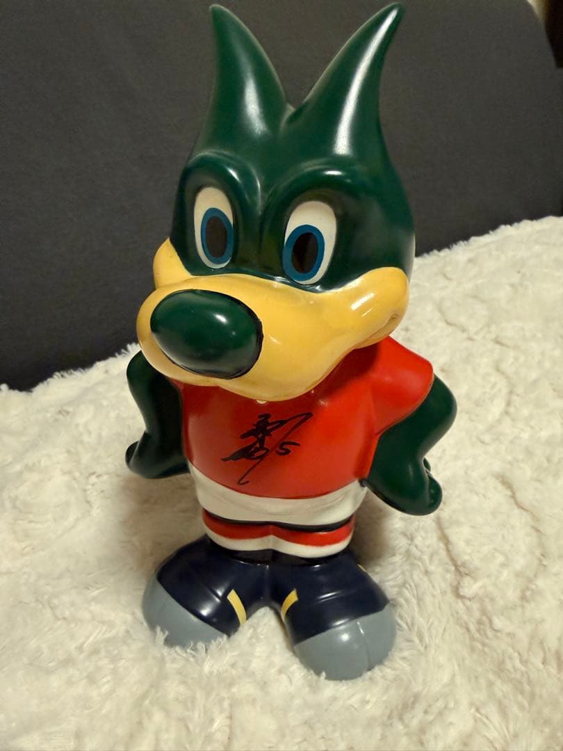 浦和レッズ槙野選手のサイン（背番号入り）入りマスコットキャラクター