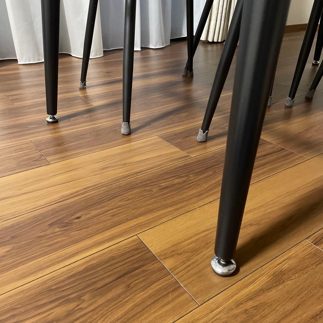 ダイニングテーブル　セラミック柄　大理石柄　白　黒　4人