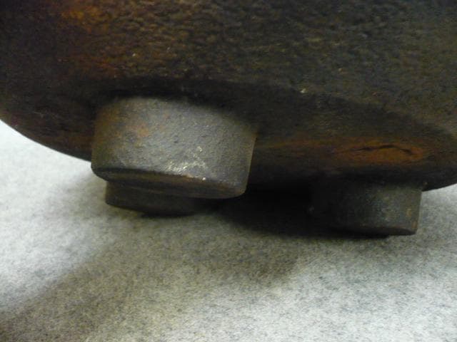 鉄製 竹梅模様 風炉釜 [B31544]