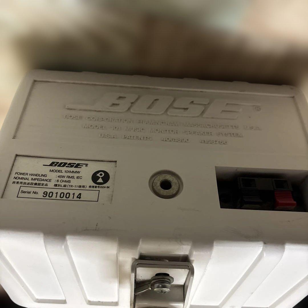 ミ*ズ様 BOSE　スピーカー　101MMW　ペア　天吊金具付き　ホワイト 白