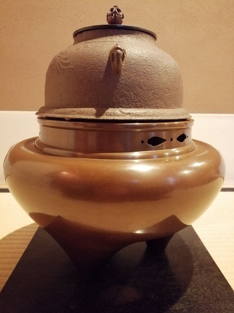【茶事具】釜師政光、風炉師雄芳造　唐銅朝鮮風炉釜　茶釜　釜387