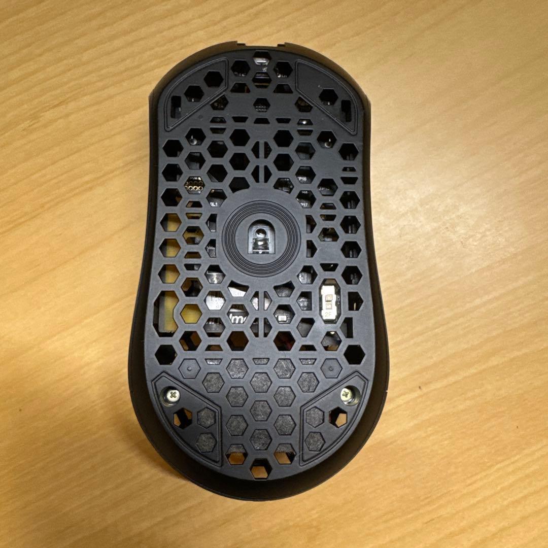 finalmouse UltralightX Lion (M) ジャンク品