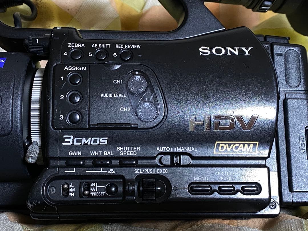 n*n様 SONY HVR-Z7J メモリカードレコーダー付属