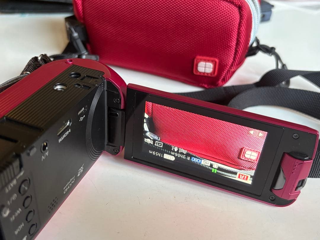 ビデオカメラ Panasonic HC-W585M