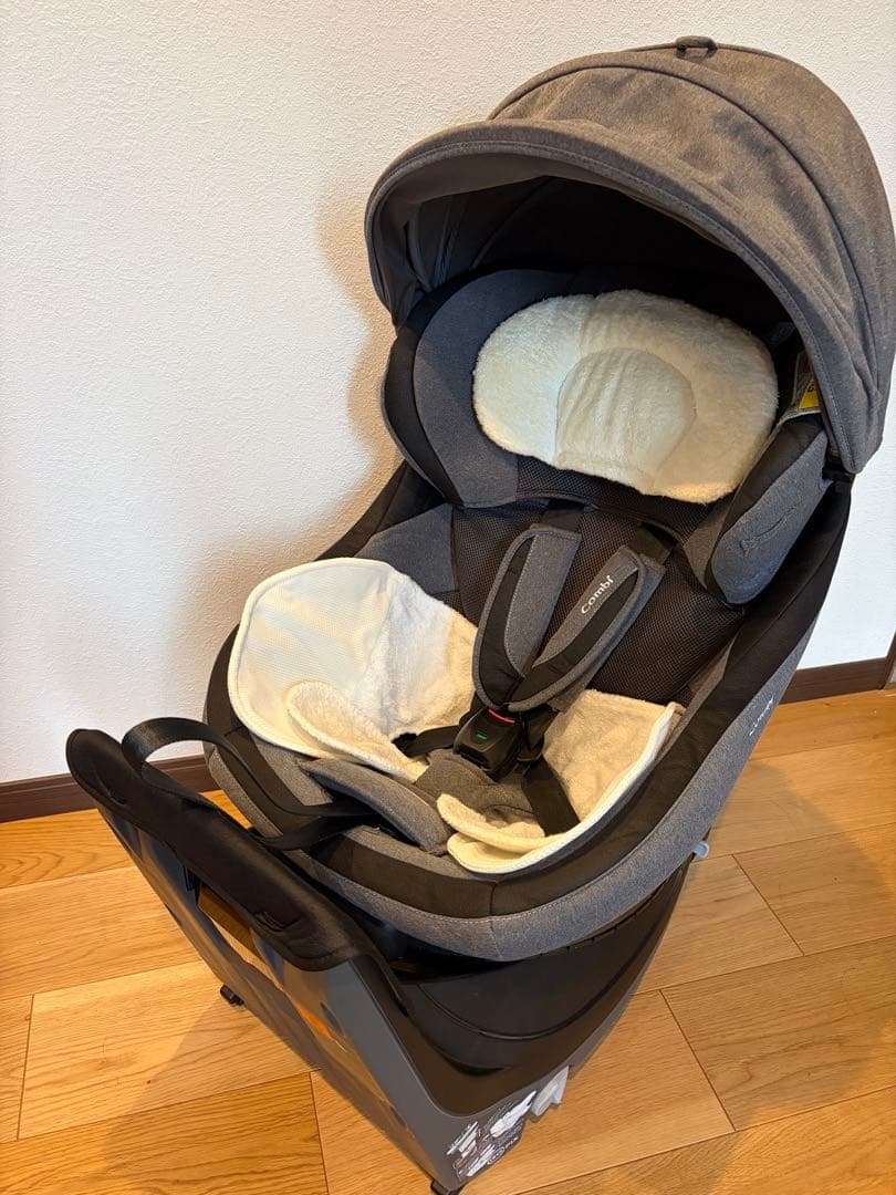 コンビ クルムーヴスマート isofixエッグショック　JJ-650