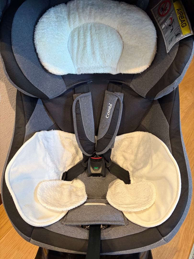 コンビ クルムーヴスマート isofixエッグショック　JJ-650