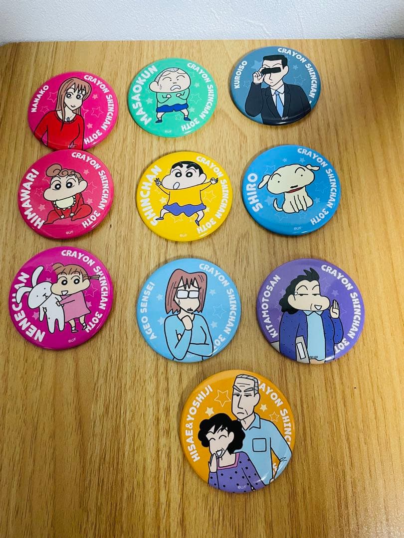 クレヨンしんちゃん 30周年　原作缶バッジ オマケ有り