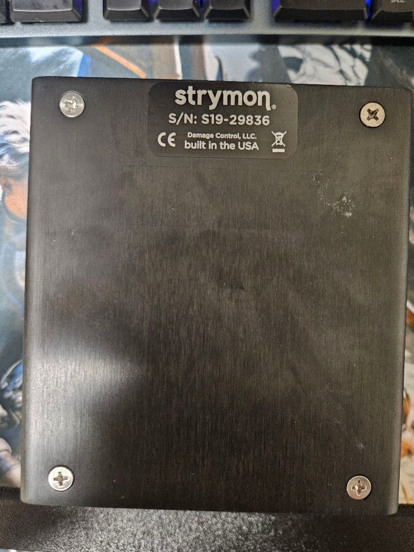 ギター Strymon FLINT V1