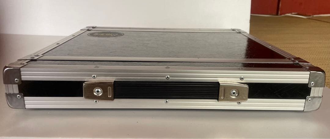 ケースなし完動美品Universal audio Apollo8Quad