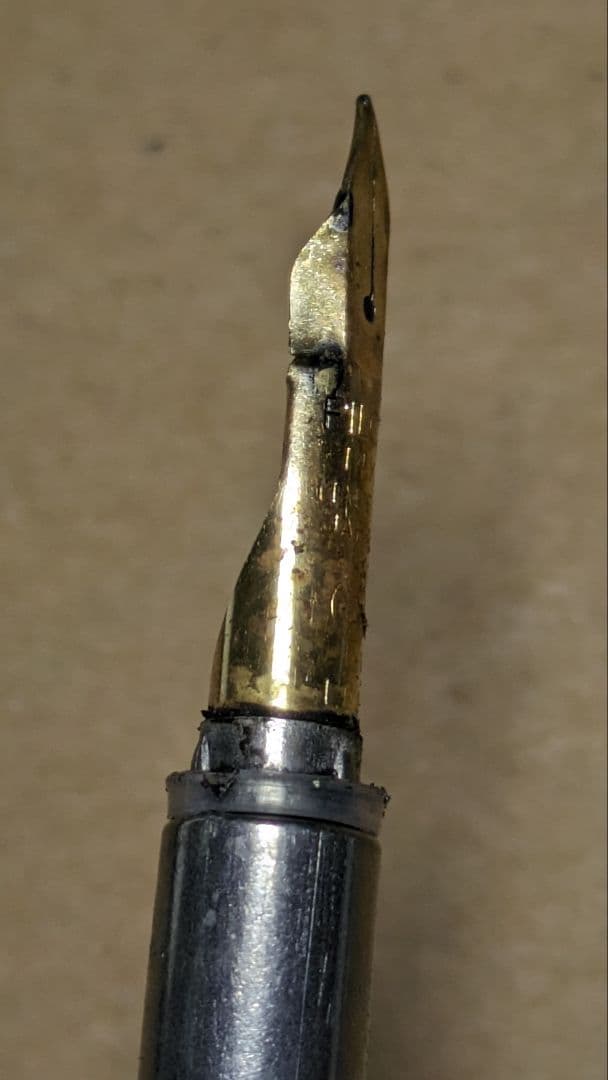 パイロット 初代 キャップレス C-600MW